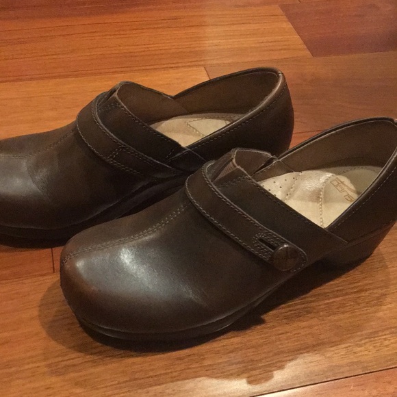 Dansko Solstice Clogs - Picture 2 of 8